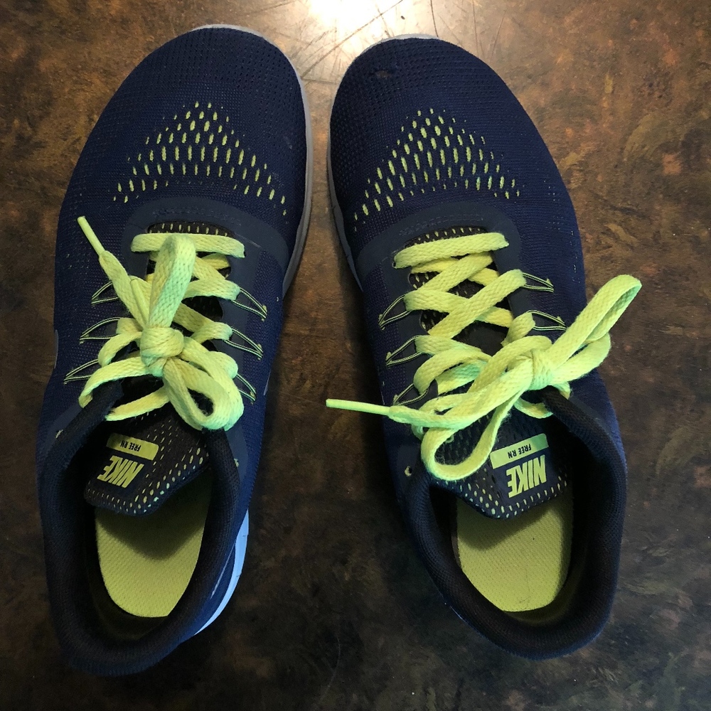 Boys Nike Free RN Sneaker